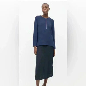 Stella McCartney Womens Navy Blue Long Sleeve Blouse Zip Closure Size 38 pit-18'